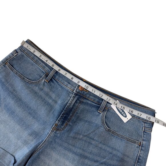 Old Navy Womens Blue Denim Jean Shorts Size 14 --NEW - Picture 7 of 11